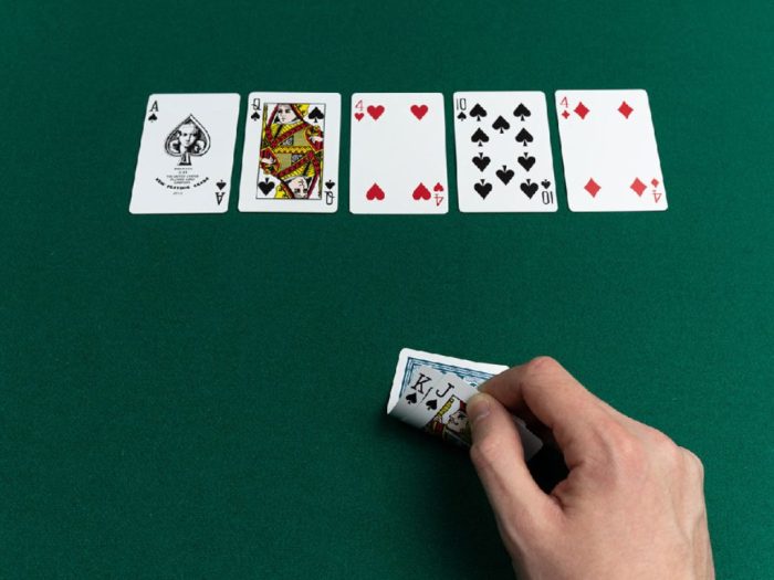 Rumus rahasia menang judi kartu poker online